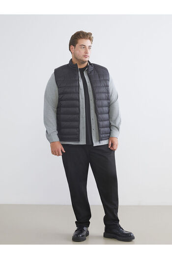 LC Waikiki Black Standard Fit Stand Collar Men's Puffer Vest