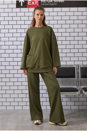 HEQA Ribbed Relaxed Fit Sweatshirt Moss Green