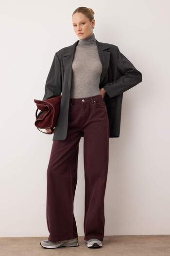 Trendyol Collection Burgundy Regular Waist Loose/Wide Leg Jeans Twoaw26Je00203