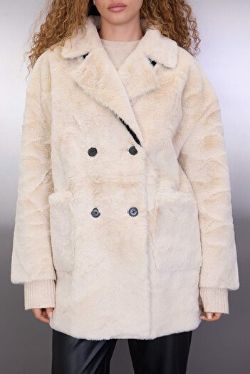 Trendyol Collection Ecru Fur Double-Sided Mono Closure Oversize Midi Coat Twoaw26Kb00005