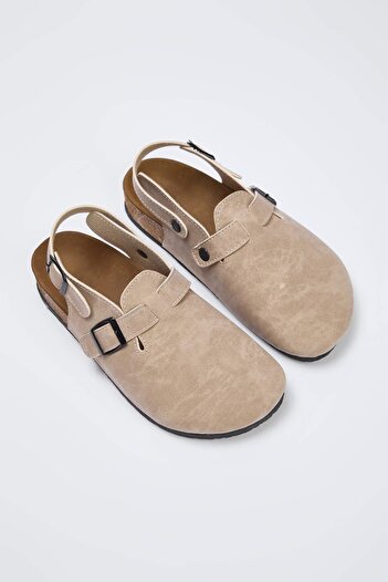 TRENDYOL SHOES Beige Buckle Detailed Nubuck Sabo Women's Sandals Takaw26Sd00000