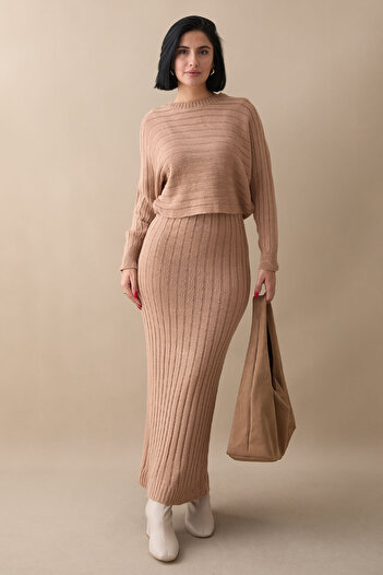 InStyle Camel Knitwear Κοντό πουλόβερ και Σετ Φόρεμα
