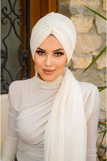 Aişe tesettür Off-White Wrap-Around Bonnet