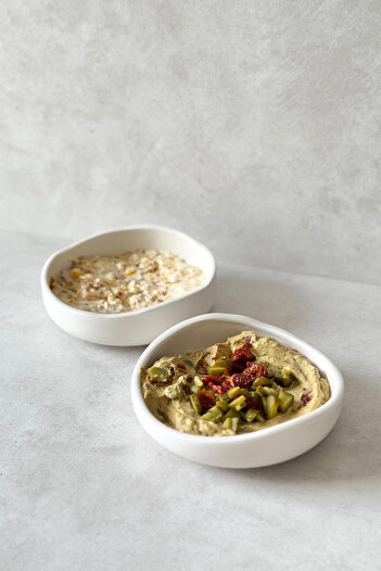 Dekorzdükkan Set of 2 Ceramic Amorphous Appetizer Plates (15 cm)