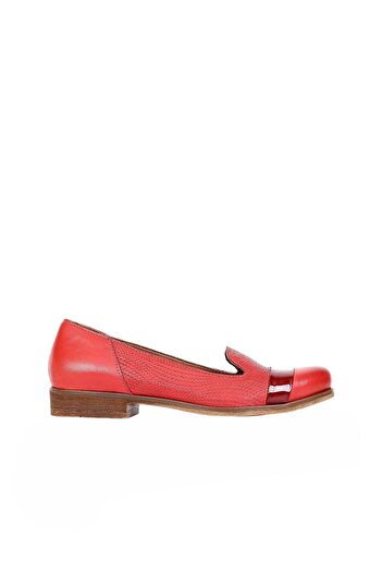 Bueno Shoes حذاء بكعب نسائي من الجلد الأحمر - 01wr10308