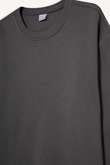 DeFacto Oversize Wide Fit Crew Neck Thick Basic απλό φούτερ T5139az24au