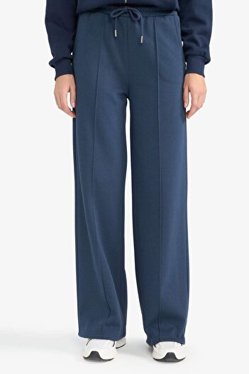 DeFacto Straight Fit Beli Bağcıklı Cepli Düz Paça Eşofman Altı A0954AX25WN