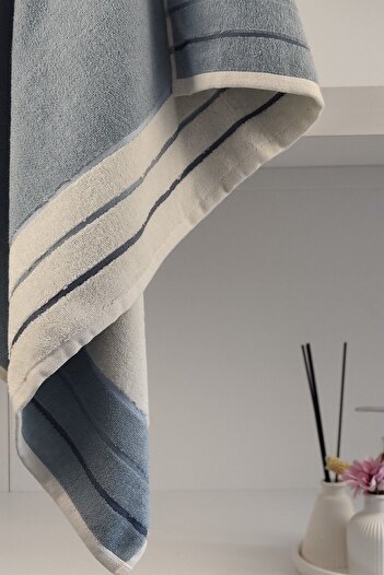 Sevim Indigo Bath Towel - 100% Cotton, Soft Design, 90X150 Cm, Striped Tip