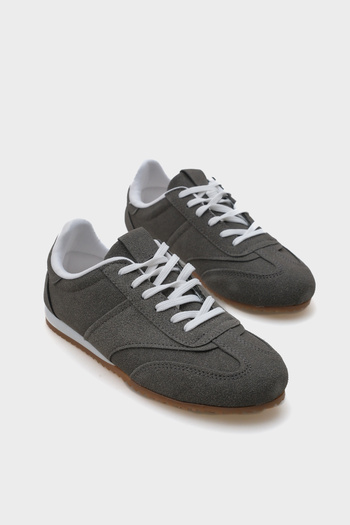 Capone Outfitters Esmeralda Women's Sneaker
