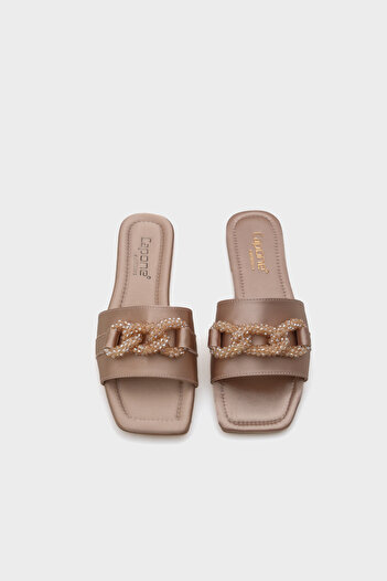 Capone Outfitters Katlin Flat Heeled Satin Stone Blunt Toe Women's Slippers