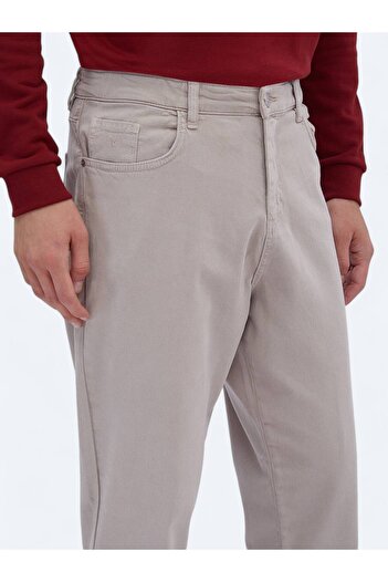 Kip Bej Dokuma Carrot Fit Casual Pamuk Karışımlı Pantolon