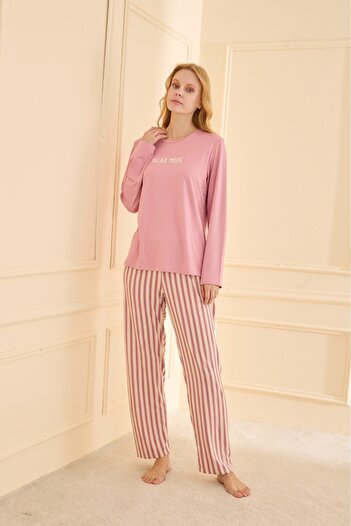 Mihra Women's Pajama Set Long Sleeve Seasonal