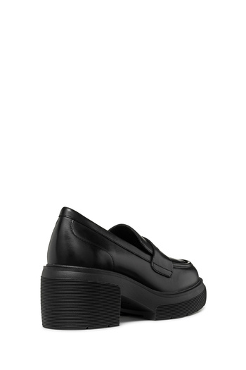 Geox Women's Black Thick Heeled Genuine Leather Masculine Casual Loafer Shoes D46Wwd00043C9999