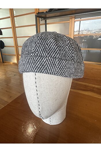 LAGRANZE Patterned Adjustable Hat