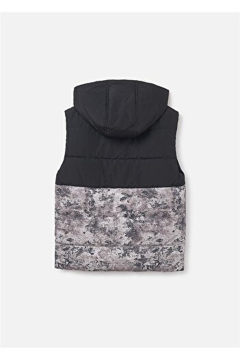 MAYORAL Boy's Double-Sided Vest Black 7306