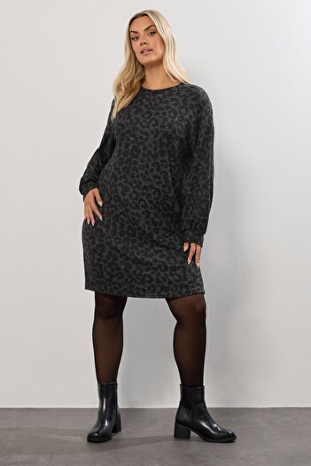 Stil Diva Plus Size Long Sleeve Leopard Print Above Knee Dress 285058