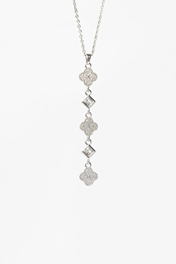 Hypeoo Kadın Çelik Kolye, Silver Minimal Zincir Zirkon Kaplı Minimal Dört Yaprak Yoncalar Sallantılı 45cm