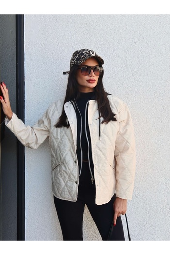 ESRAHELVACI Quilted Patterned Hooded Parachute Jacket