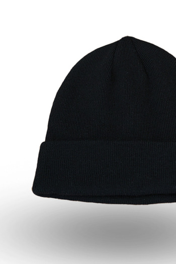 BASIC Warm, simple, unisex hat - men and women