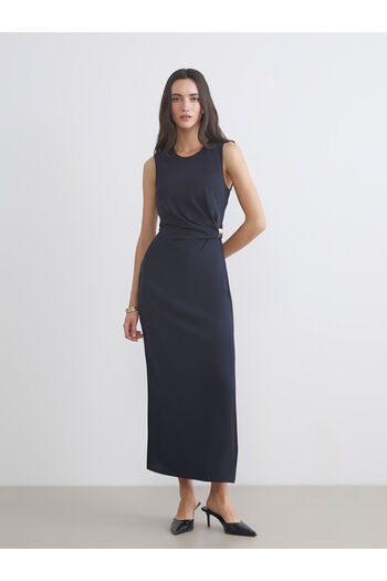 LC Waikiki Sparkling Choices from Shining Store |   Crew Neck Gathered Waist Fitted Dress