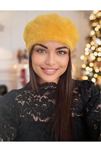 Confortino Elegant beret hat made of Angora wool - UNIVERSAL size