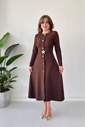 MaziButik Star Buckle Long Sleeve Dress Brown