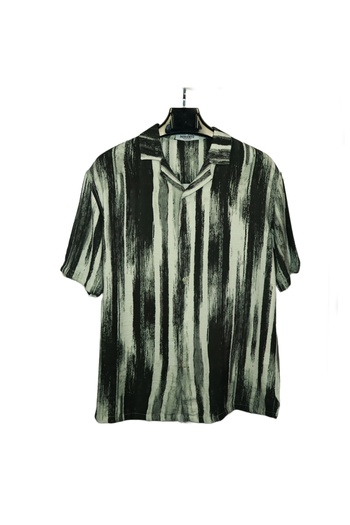 Red Planet Men’s Short-Sleeve Shirt with Artistic Vertical Pattern