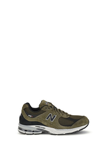 New Balance 2002R Sneakers