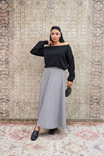 KÜÇÜĞÜM BUTİK Gray Black Four-Piece Plaid Skirt