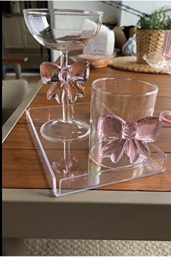 Hatice sakallı design 1 Adet Pembe Fiyonklu üfleme Cam Bardak ( Fiyonk yapıştırma Değil)