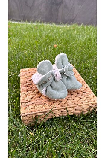 BabyDia Knitwear Non-Slip Sole Booties