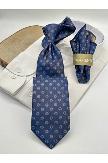 Gutiero Classic Tie with Blue Patterned Handkerchief