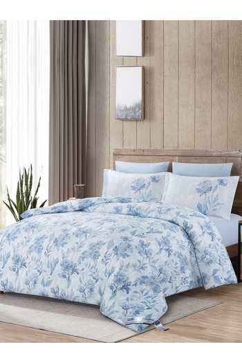 Donetella 4-Piece Comforter Set - Single Size 170x230cm, Printed, All Season, Microfiber, 350 GSM Filling.