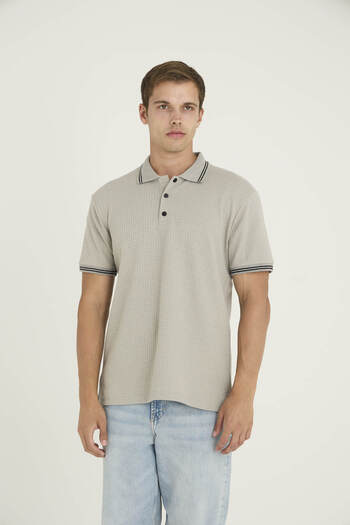 KLY Men's Polo Neck T-Shirt Modern Design Buttoned Collar 80% Cotton