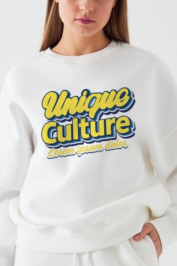 The Champ Clothing Women's Oversize Sweatshirt Unique Culture Printed White – Crew Neck, 3 Thread Fleece