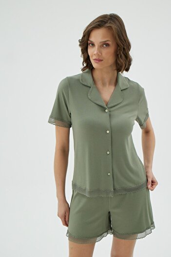 Sevim Women's Green Color Lace Detailed Front Buttoned Short Sleeve Shorts Pajama Set C5T1N171