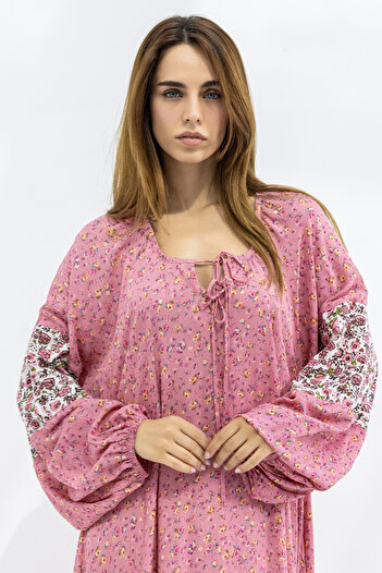 Sobia Gulzad Pink Floral Dress