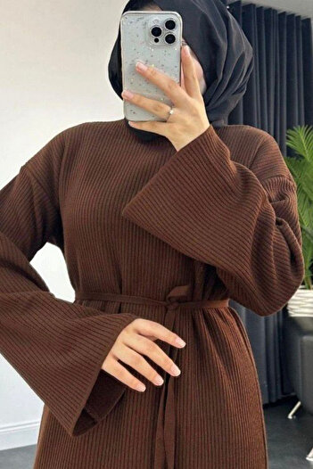 onlymoon Hijab Knitwear Dress ♦   Brown ♦   100% Cotton ♦   Full Length with Belt ♦   Comfortable Everyday Wear 4 Seasons