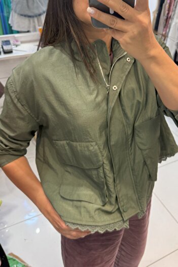 Suziş Eteği̇ Brode Detailled Parachute Fabric Jacket 52110001