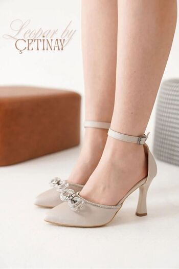 leopar by çetinay 402 Amora Women's Satin Heeled Shoes with Stylish Stone Bow Detail |   Night and Formal Shoes