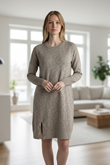 ECE GİYİM Women's Front Printed Skirt with Beaded Side Hem and Low Sleeve Tunic