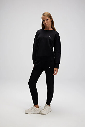 Ellesse Βαμβακερό παντελόνι με κανονική εφαρμογή και κανονική μέση με ριμπάνες στο κάτω μέρος ΦΟΥΤΕΡ ΦΟΥΤΕΡ EF568