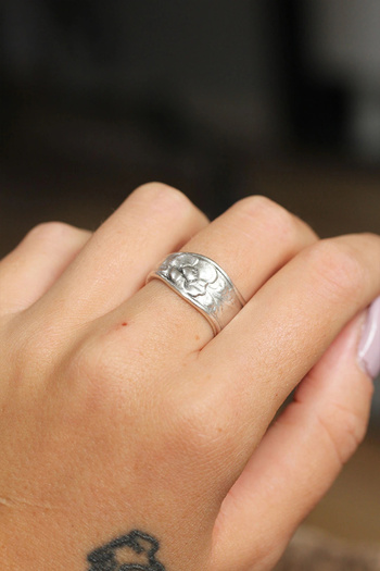 shopwave Authentic Flower Design Adjustable Women's Ring