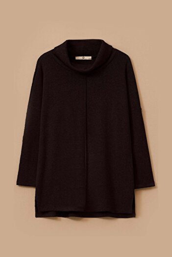 SEÇİL Women's Turtleneck Knitwear with Front Stitch Detail - Black