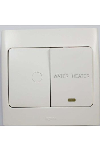 Legrand Heater switch + 20 amp cable outlet 281067
