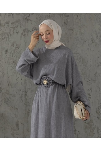 Bersi Butik Belt Detailed Hijab Knitwear Dress