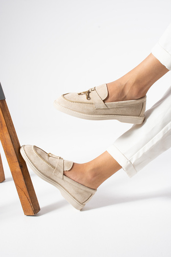 nevanın pabuçları Piena Toka Detailed Suede Women's Loafer