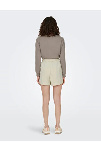 ONLY shorts, cream