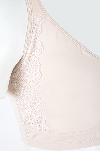 LOYA Stone Color Lace Detailed Gathering Bra