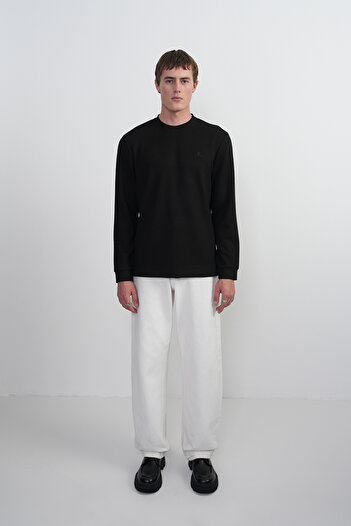 SILVANO Men's Chest Embroidered Crew Neck Black Sweatshirt